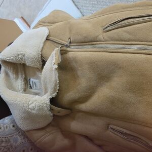 Nice short fuzzy short coat